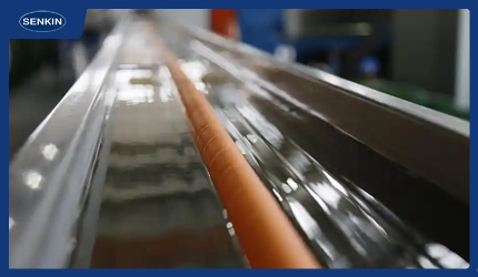 电缆生产中为什么要经过很长一段的冷却水槽