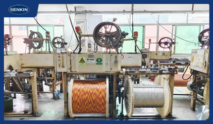 电缆生产中滚轮的核心作用与设计应用